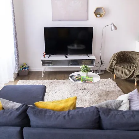 Apartment Center Duplex Loft *