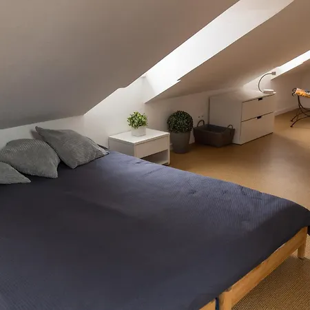 Apartment Center Duplex Loft *