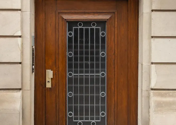 Center Duplex Loft *